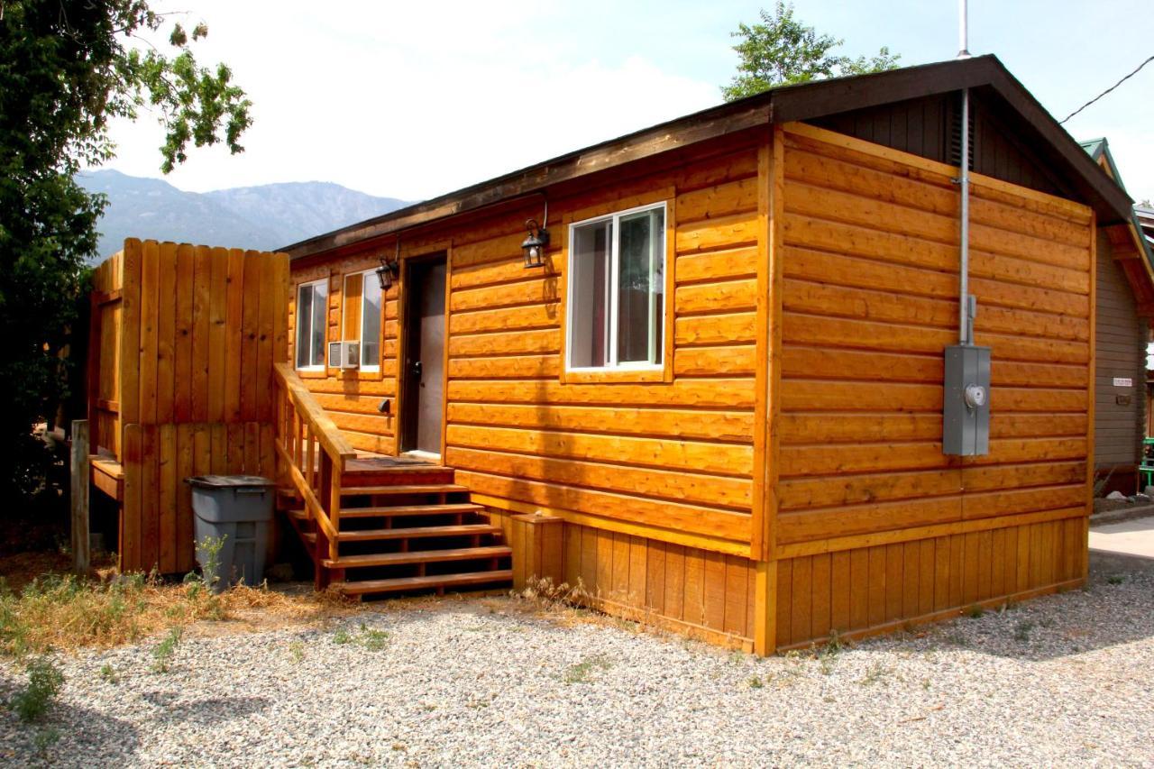 Yellowstone Treasure Guesthouses On The River Gardiner Ngoại thất bức ảnh