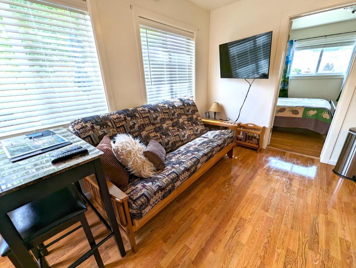 Yellowstone Treasure Guesthouses On The River Gardiner Ngoại thất bức ảnh