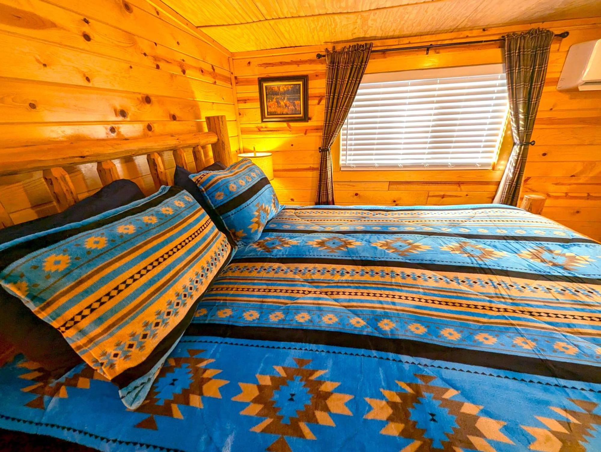 Yellowstone Treasure Guesthouses On The River Gardiner Ngoại thất bức ảnh