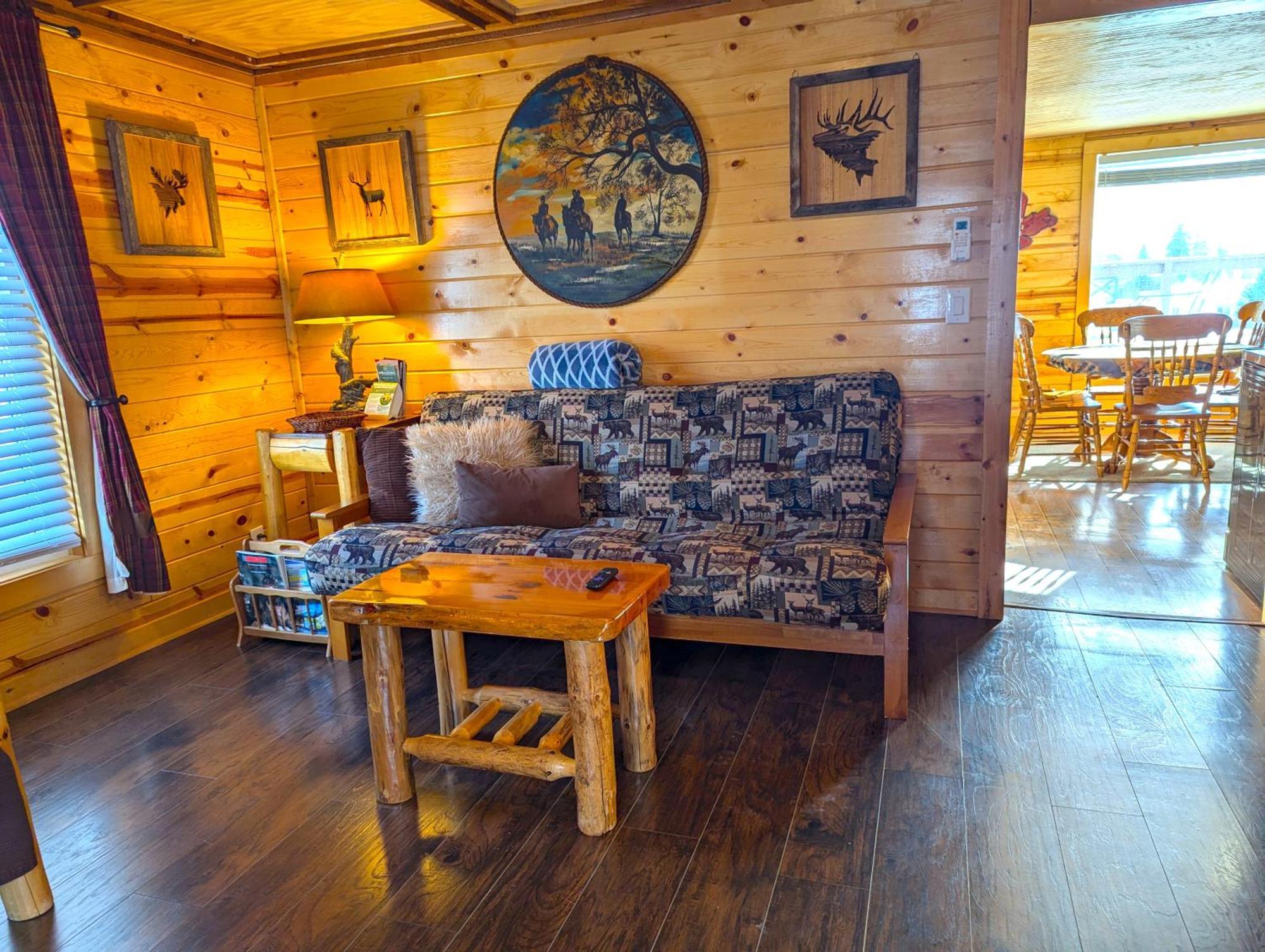 Yellowstone Treasure Guesthouses On The River Gardiner Ngoại thất bức ảnh