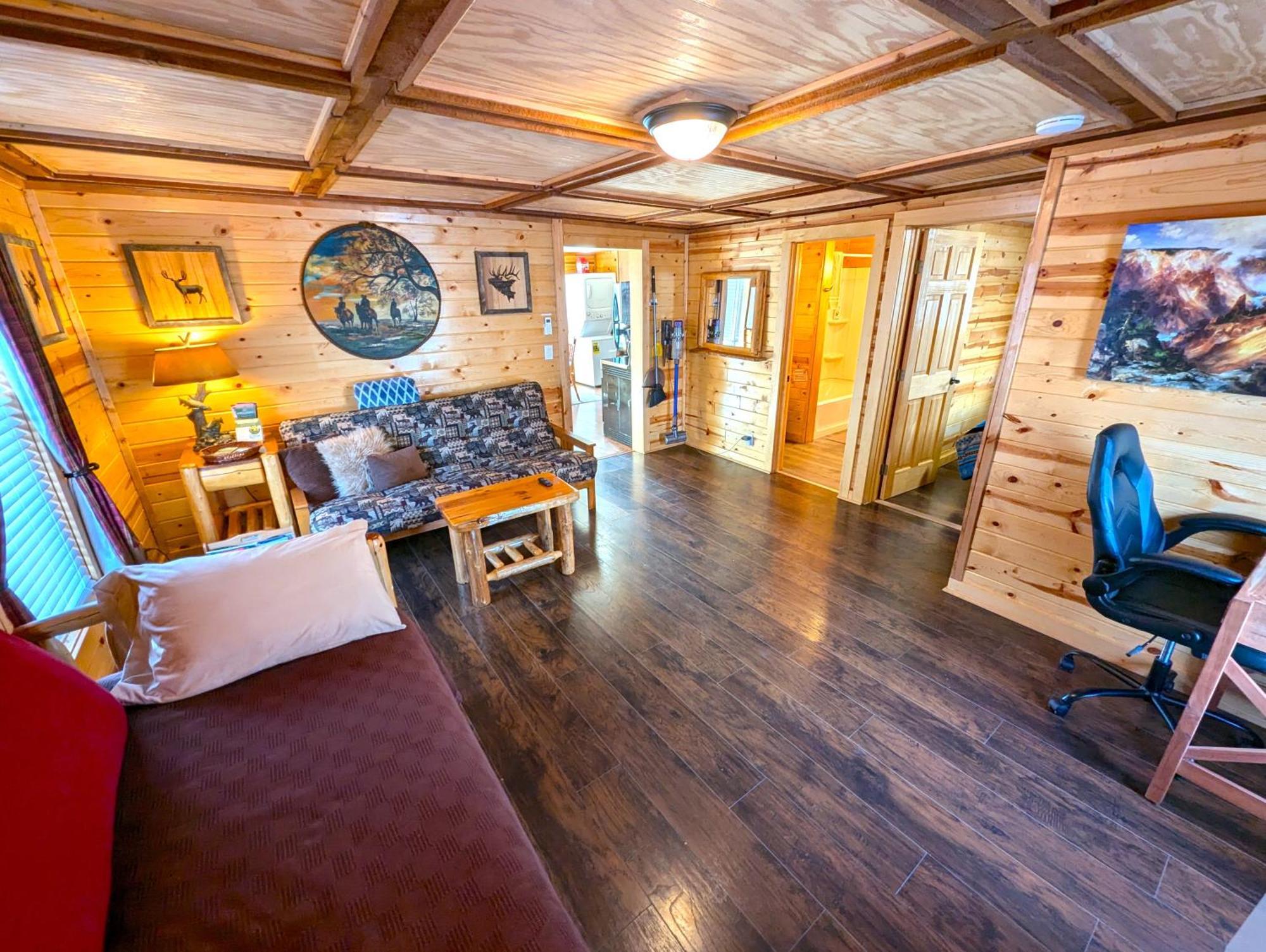 Yellowstone Treasure Guesthouses On The River Gardiner Ngoại thất bức ảnh