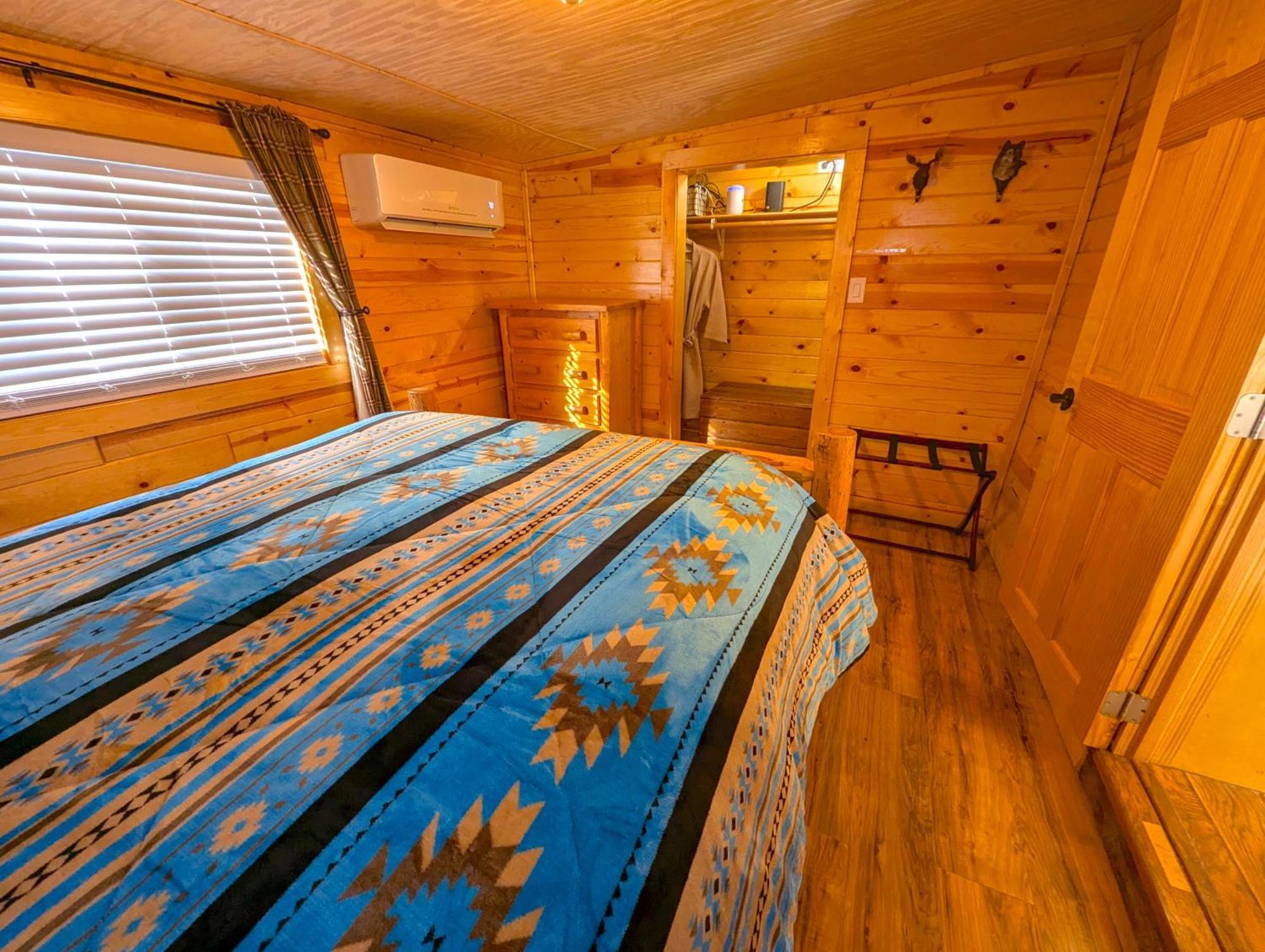 Yellowstone Treasure Guesthouses On The River Gardiner Ngoại thất bức ảnh
